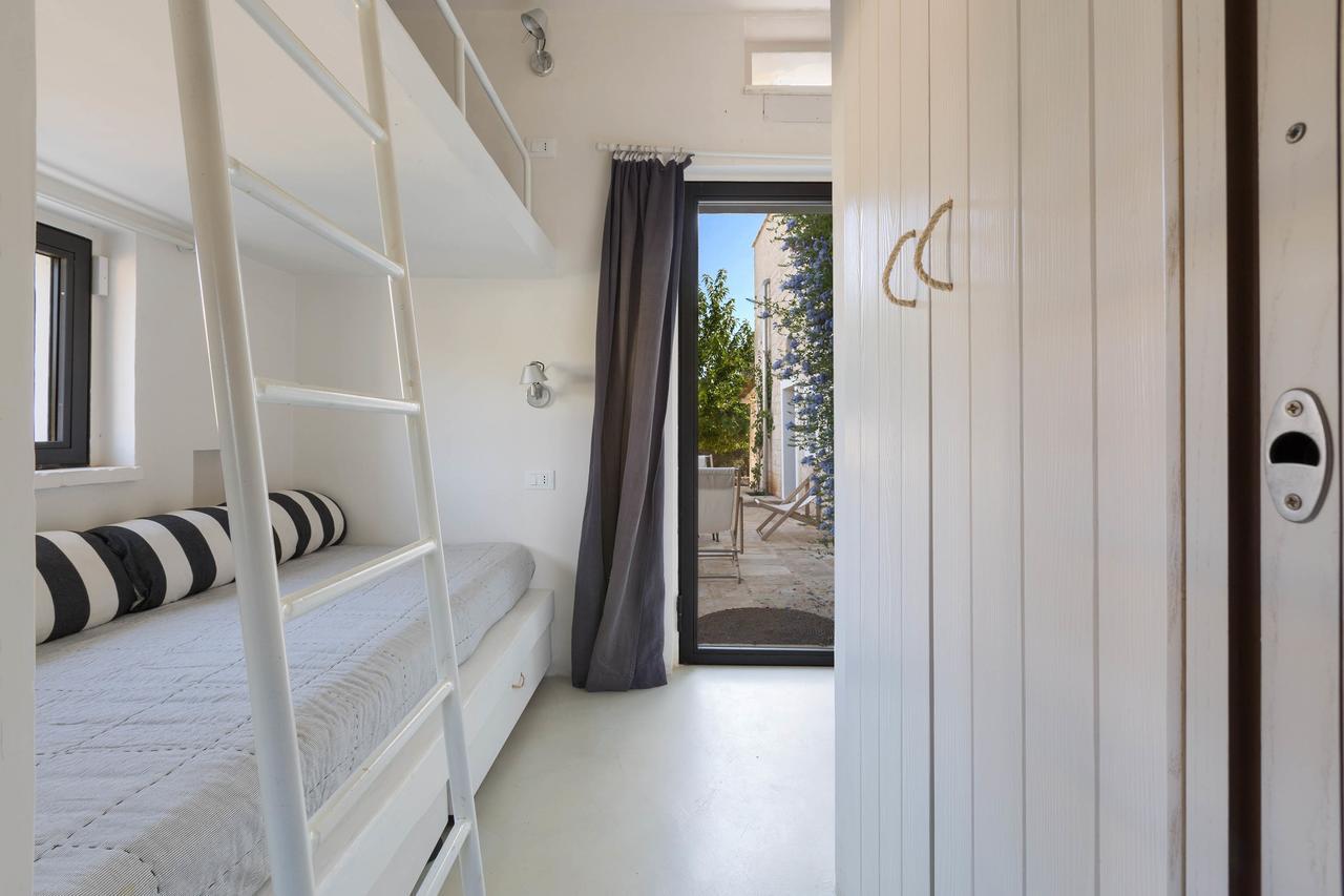 Casale Con Cipresso Villa Ostuni Eksteriør bilde