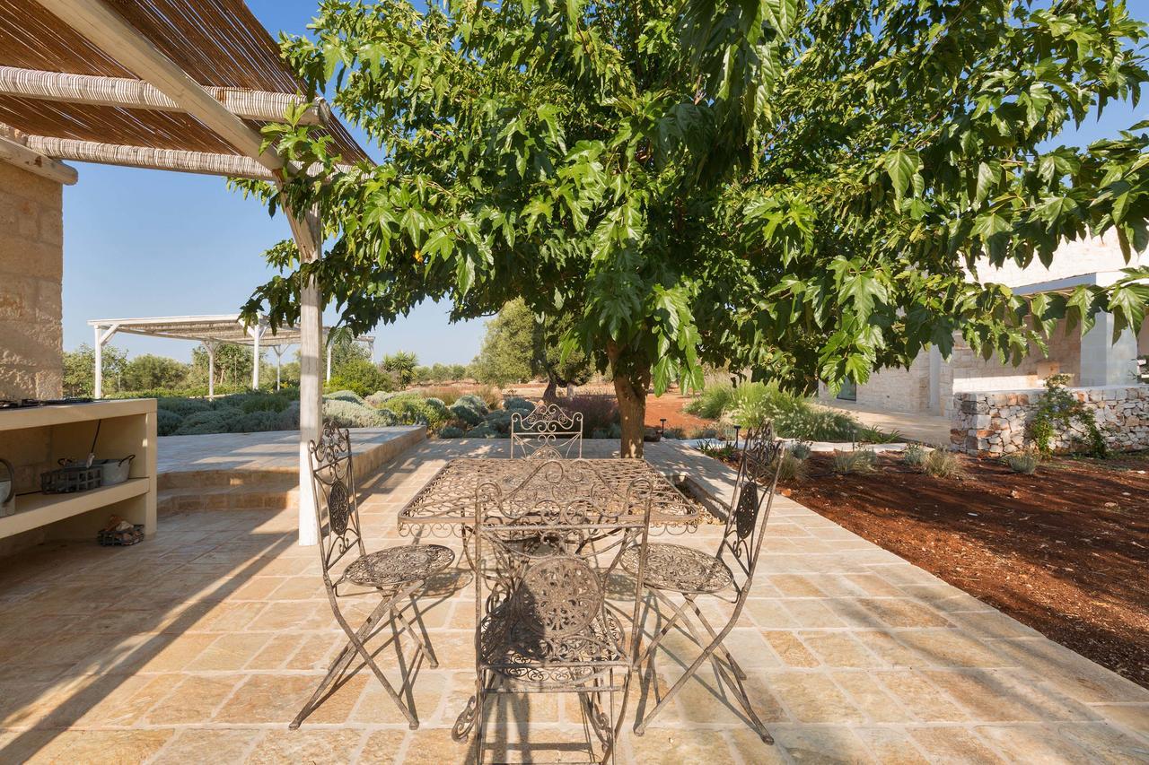 Casale Con Cipresso Villa Ostuni Eksteriør bilde